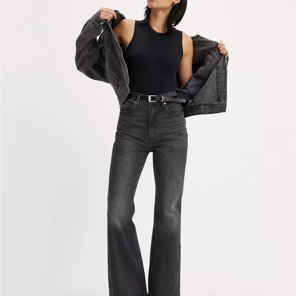 Levi's® Premium
70'S HIGH FLARE WOMEN'S JEANS